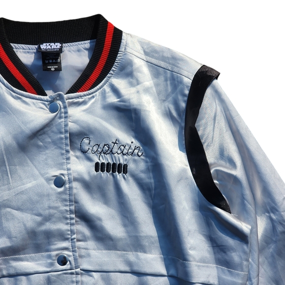 Her Universe Star Wars Captain Phasma Bomber Jacket - Picture 5 of 7